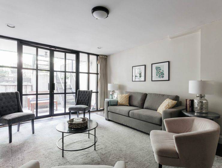 PG in Connaught Place